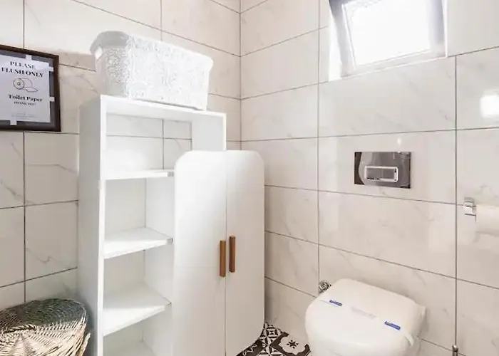 Merkez Bahceli Muestakil Ev Arya Roof House