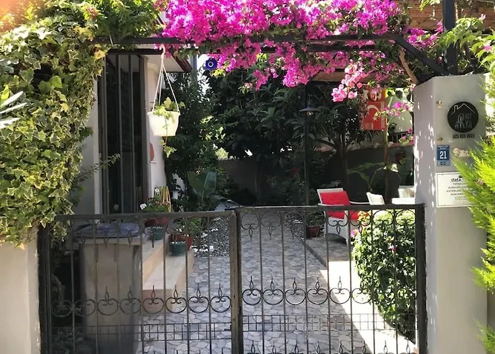 Merkez Bahceli Muestakil Ev Arya Roof House Villa