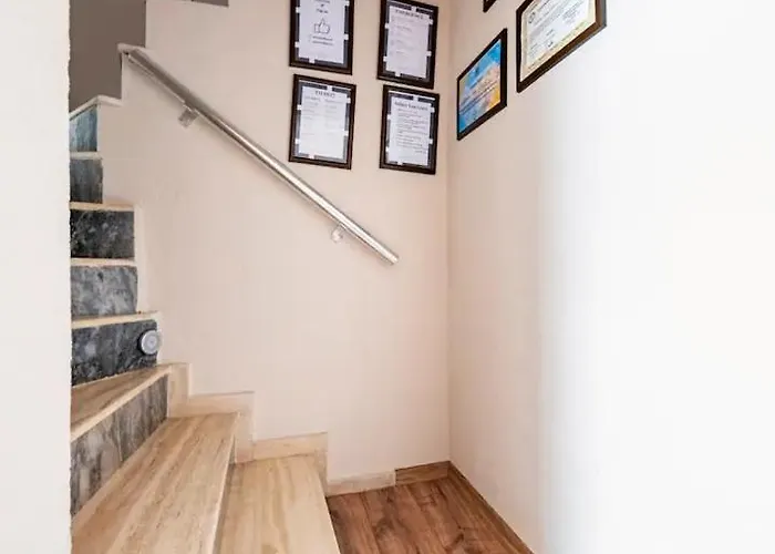 Merkez Bahceli Muestakil Ev Arya Roof House マルマリス