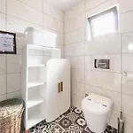 Merkez Bahceli Muestakil Ev Arya Roof House